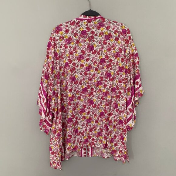 NEW Suzanne Betro pink floral v-neck mixed print lightweight pullover shirt top - Picture 7 of 10
